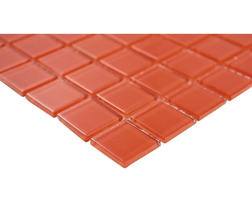 Mosaikfliesen aus Glas, quadratisch angeordnet