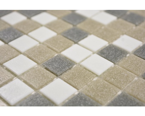 Mosaikfliesen mit quadratischem Muster