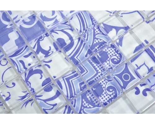 Mosaikfliese aus Glas mit Dekor
