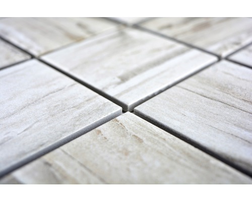 Nahaufnahme von Mosaikfliesen