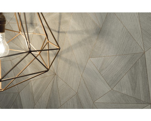 Tapete mit geometrischem Muster und Holzstruktur