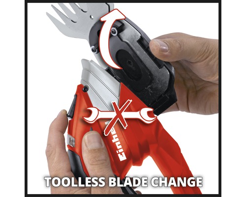 Aufsatzwechsel ohne Werkzeug bei einer Akku-Gras- und Strauchschere