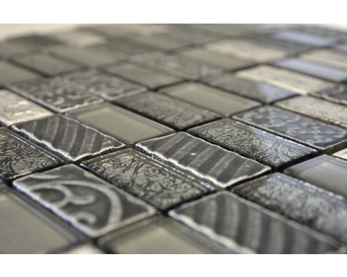 Mosaikfliesen aus Glas und Stein