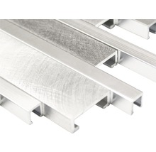 Mehrere Aluminiumprofile für Bodenbeläge