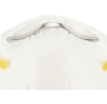 Detailansicht einer Atemschutzmaske mit Nasenbügel