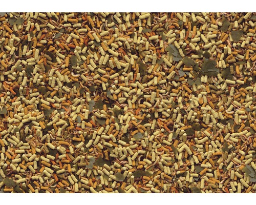 Nahaufnahme von Fischfutterpellets und -flocken