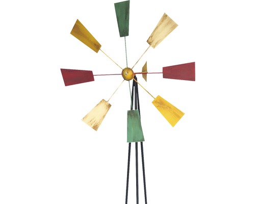 Windrad aus Metall mit bunten Flügeln auf Ständer