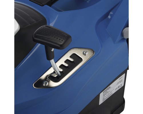 Detailansicht des Schalthebels eines blauen Kinderautos