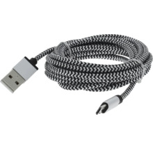 USB-Ladekabel mit geflochtener Textilummantelung, USB-A auf USB-C Stecker, schwarz-weißes Zickzack-Muster.