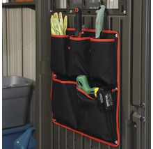 Werkzeugtasche mit Gartengeräten zur Aufbewahrung an der Wand