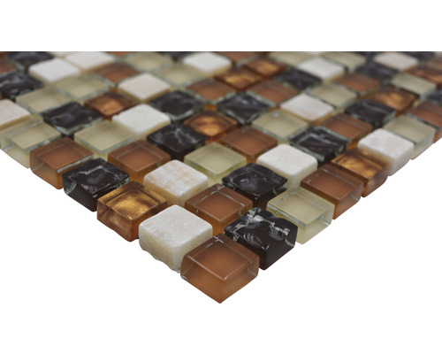Mosaikfliese mit quadratischen Elementen in unterschiedlichen Farbtönen