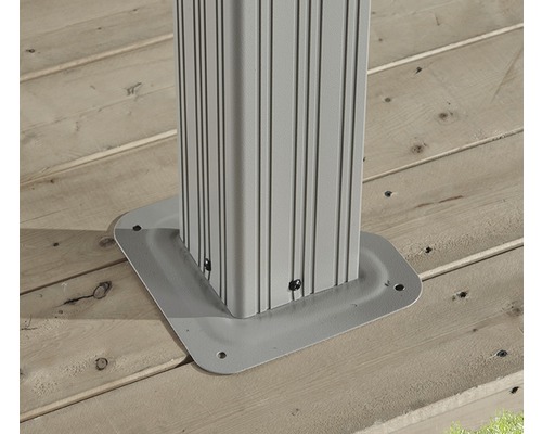 Detailansicht einer Pavillonstütze mit Fußbefestigung auf einem Holzdeck.