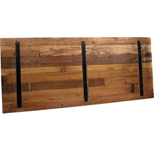 Holzplatte mit Metallstreifen