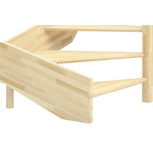Holztreppe mit drei Stufen