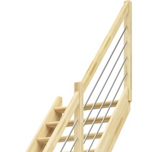 Holztreppe mit Edelstahlgeländer