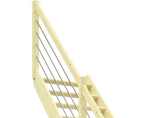 Holztreppe mit Geländer aus Edelstahlseilen