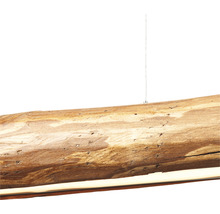 Detail einer Hängelampe aus Holz