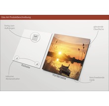 Glasbild Produktbeschreibung: Rückseite mit Aufhängung und Abstandshalter, Vorderseite mit glänzender Oberfläche und schwebender Optik