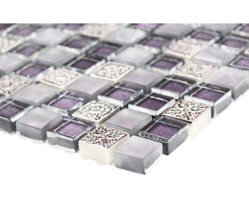 Mosaikfliese mit Glas- und Metallelementen