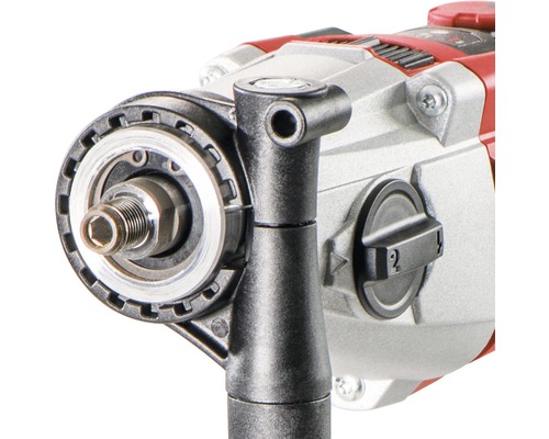 Detailansicht einer Bohrmaschine mit Bohrfutter und Einstellknopf