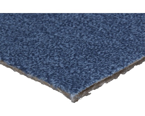 Blauer Teppichboden