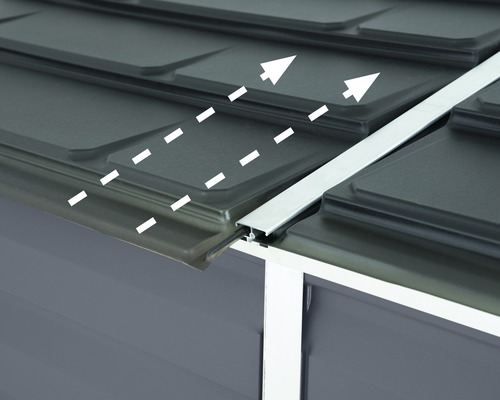 Detailansicht einer Metalldachkonstruktion mit Befestigungsprofil