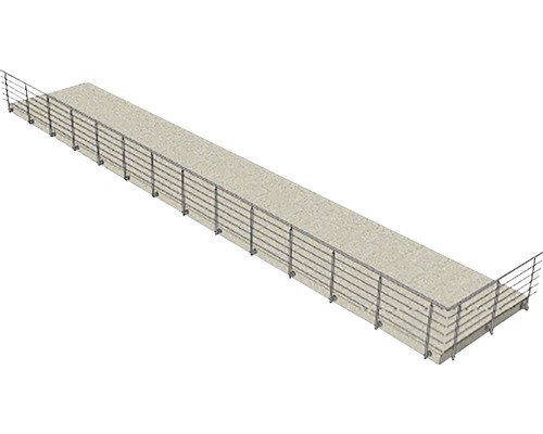 Lange Steinrampe mit Geländer