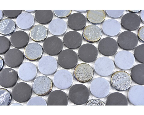 Mosaikfliesen mit runden Glassteinen
