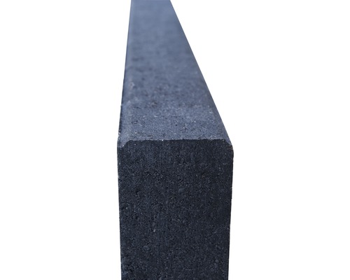 Bordstein aus Beton
