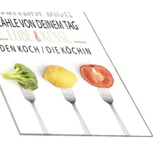 Küchenbild mit Gemüse auf Gabeln und Text