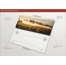 Glasbild mit Landschaftsmotiv und Aufhängungsvorrichtung