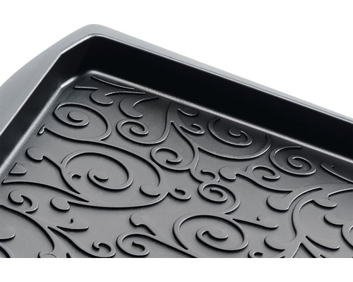 Schuhablage mit dekorativem Muster