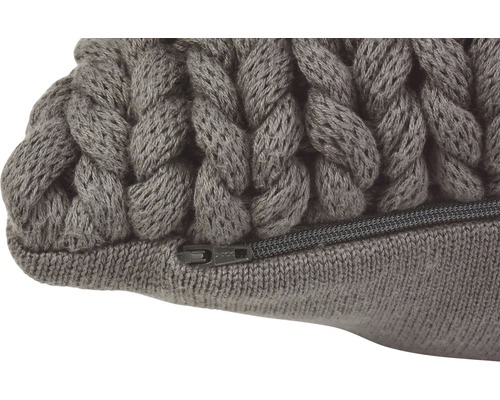 Dekokissen mit Zopfmuster und Reißverschluss