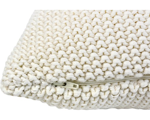 Dekokissen mit Strickmuster und Reißverschluss