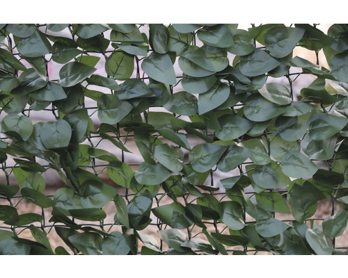 Künstlicher Efeu als Sichtschutzmatte