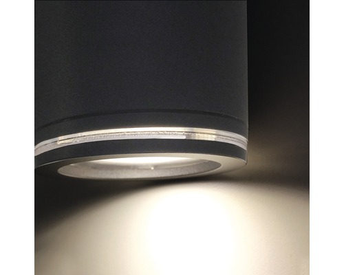 Zylindrische Außenleuchte mit Lichtaustritt