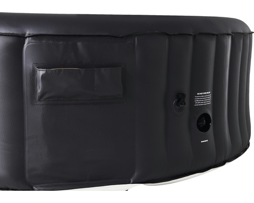 Detailansicht eines aufblasbaren Whirlpools mit Tasche und Ventil