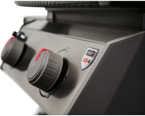 Detailansicht eines Gasgrills mit Drehreglern und Weber GS4 Logo