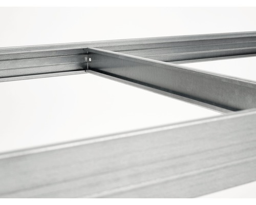 Detailansicht von Metallprofilen für den Trockenbau