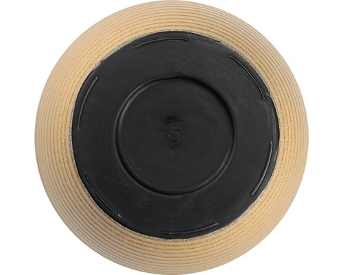 Unterseite eines Pflanzgefäßes mit gerippter Oberfläche und Drainageöffnung