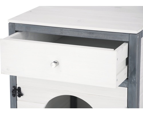 Katzenhaus mit offener Schublade