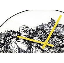 Wanduhr mit Saxophonspieler und Stadtbild