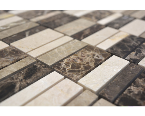 Mosaikfliesen aus Naturstein im Nahbereich