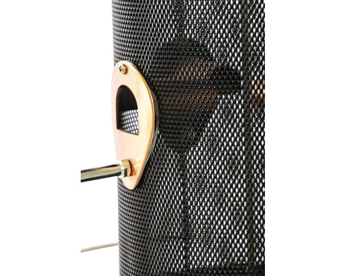 Detailaufnahme eines Metallgeflechts mit Griff und Schraube