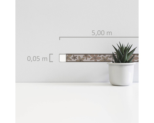 Bordüre mit Blättermuster, Länge fünf Meter, Breite fünf Zentimeter