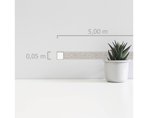 Tapetenbordüre mit Blumenmuster, Rolle mit fünf Metern Länge