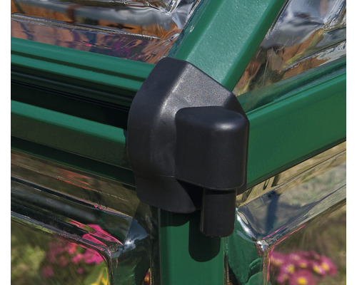 Detailaufnahme einer Gewächshausverbindung aus Kunststoff