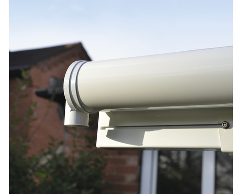 Detailansicht einer Markise mit runder Kassette und Befestigungselementen