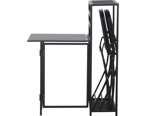 Gartentisch mit Klappstühlen und Gestell