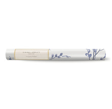 Laura Ashley Rolle der hochwertigen Tapete mit floralem Muster